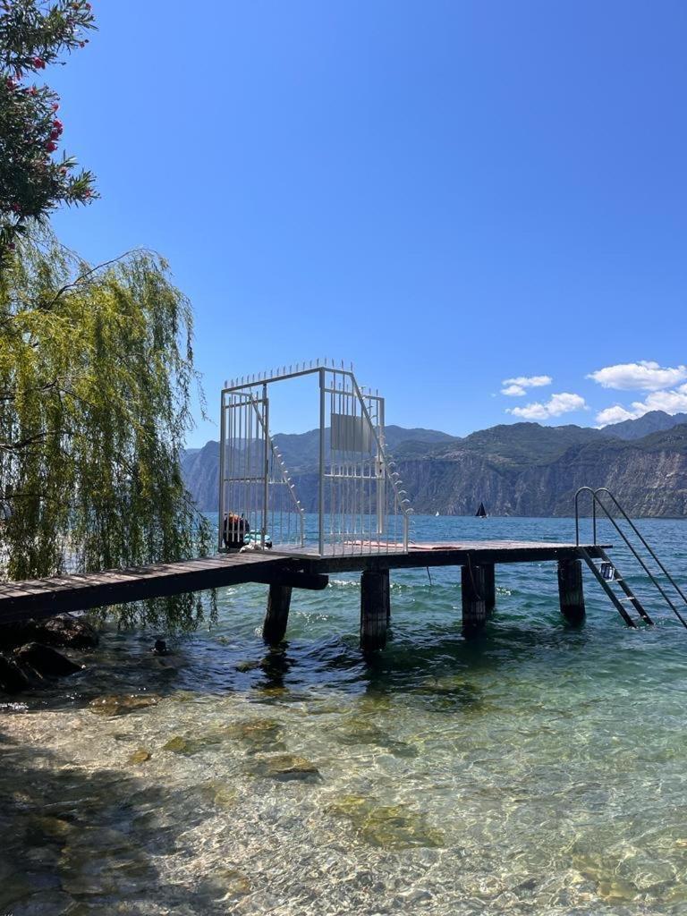 Lake View Luca Apartment Malcesine Dış mekan fotoğraf